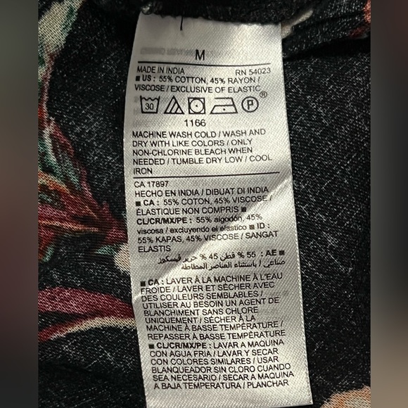 Old Navy long sleeved blouse - Picture 3 of 4